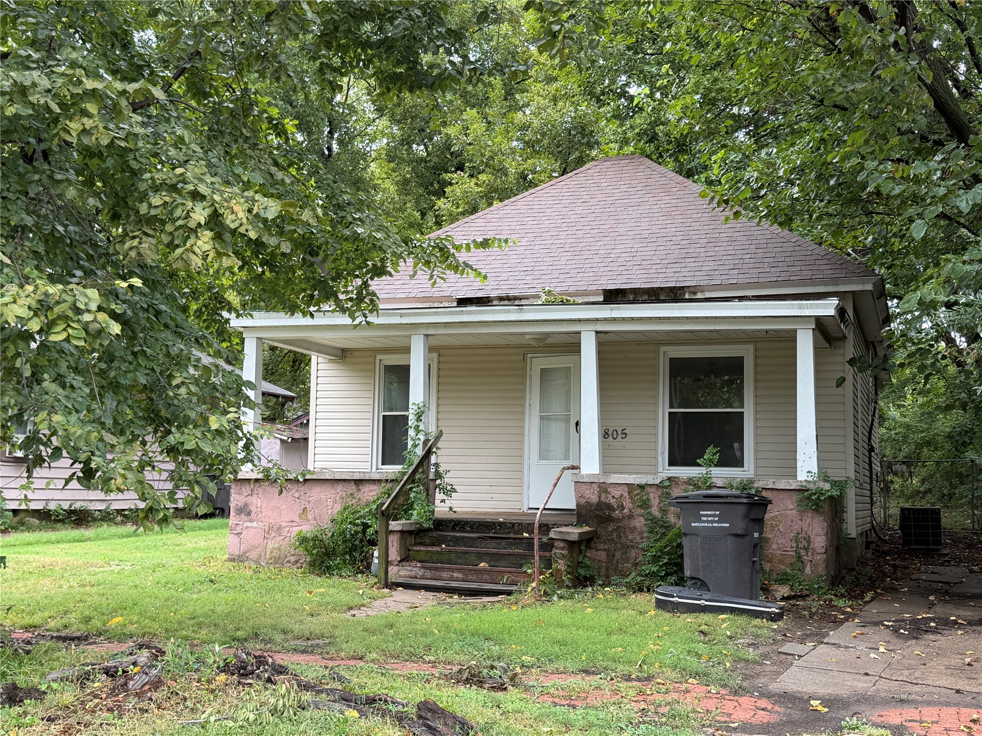805 S Seneca Avenue Bartlesville OK 74003