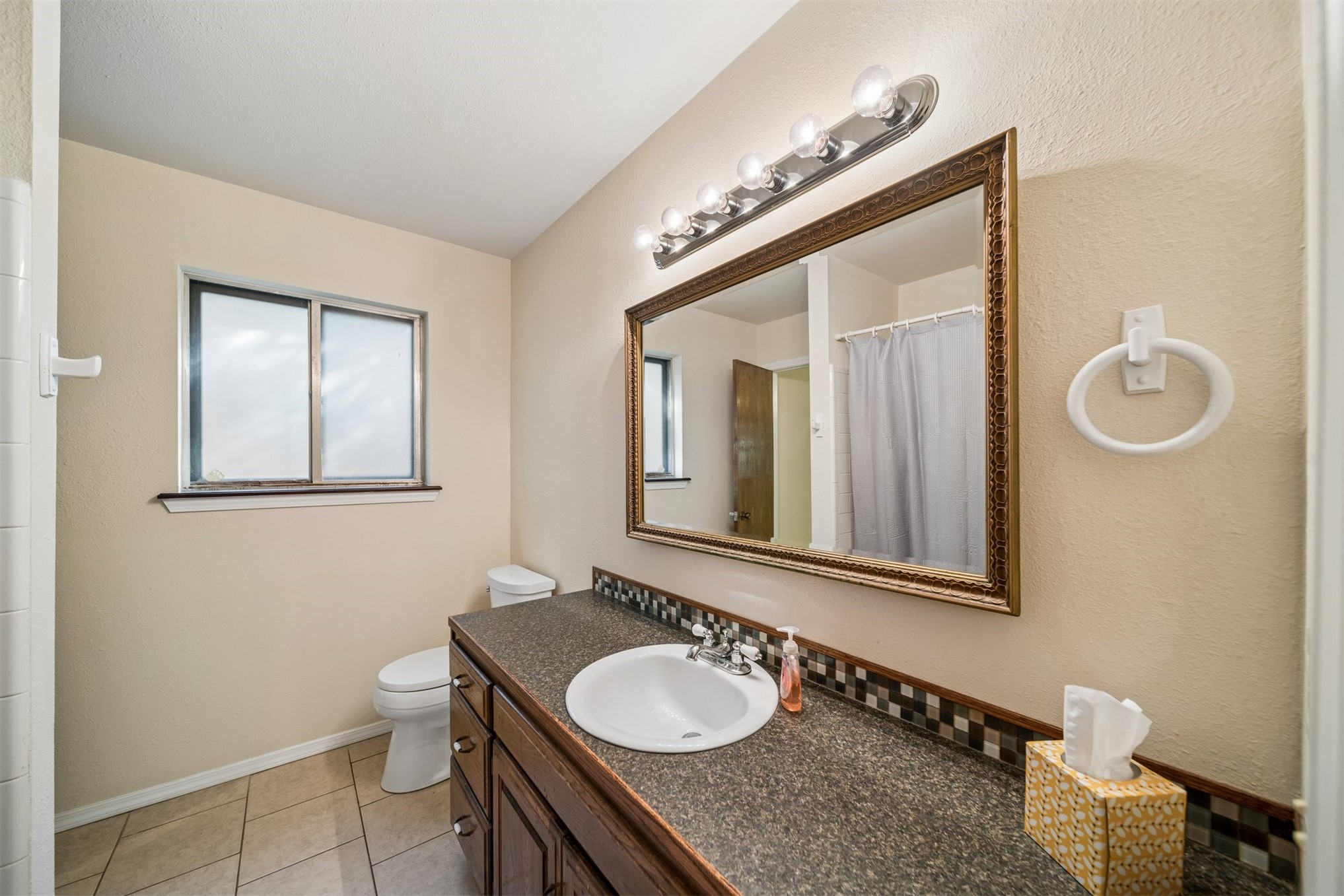 2735 S 96th Eastavenue Tulsa OK 74129