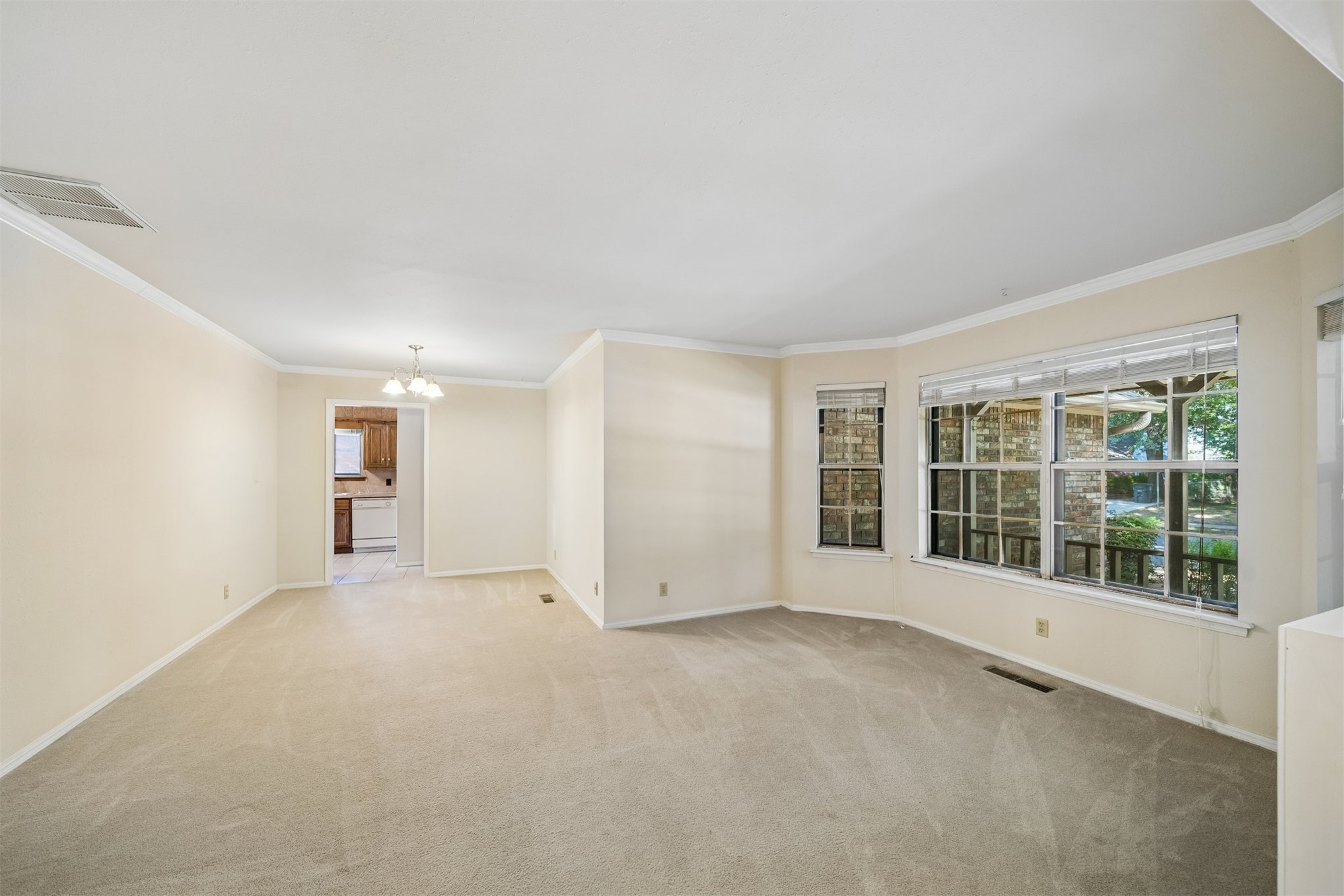 2735 S 96th Eastavenue Tulsa OK 74129