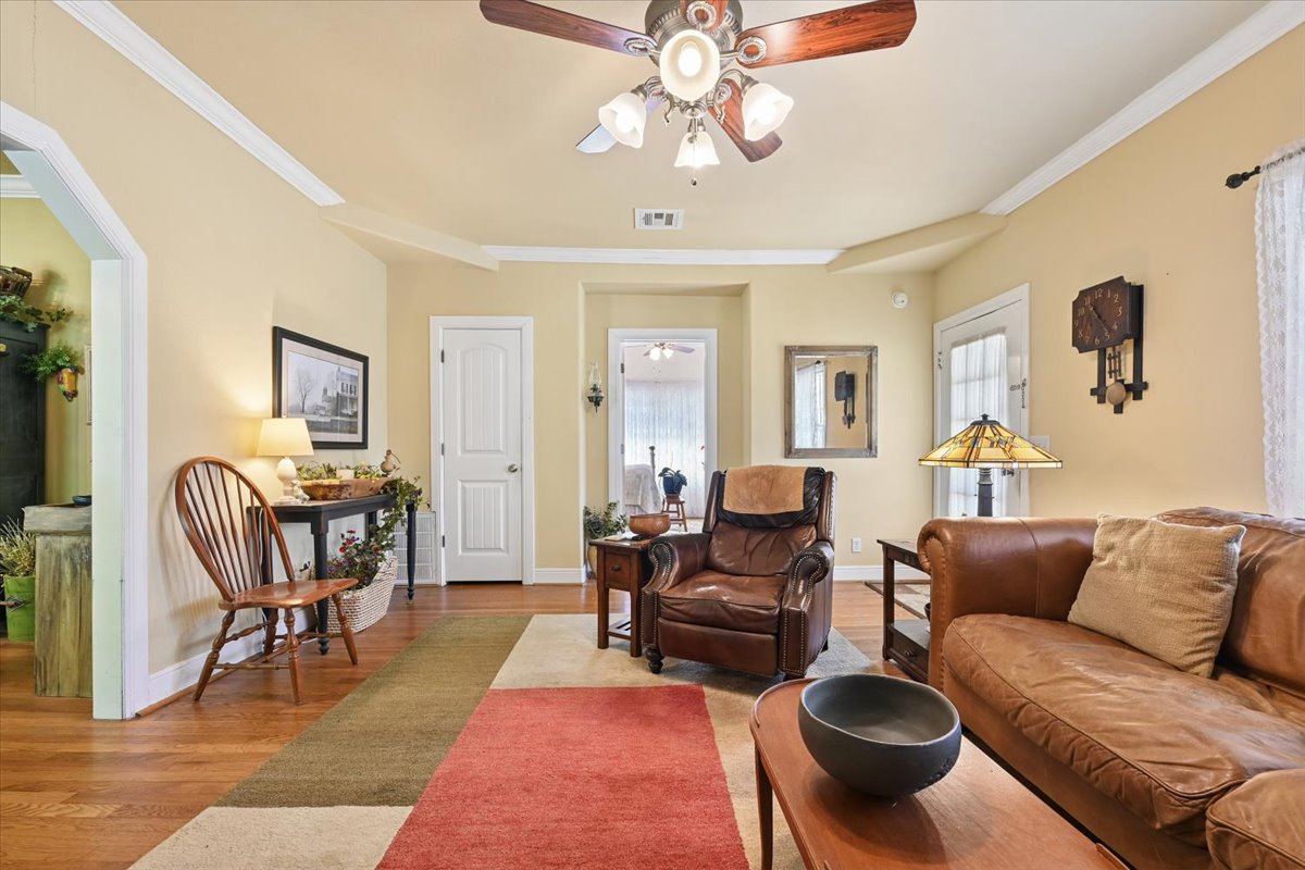 2115 E 17th Place Tulsa OK 74104