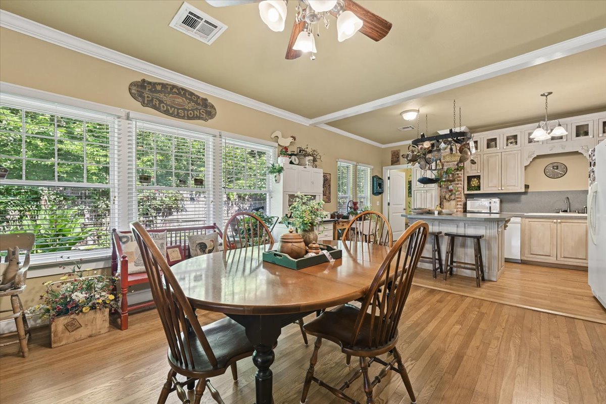 2115 E 17th Place Tulsa OK 74104