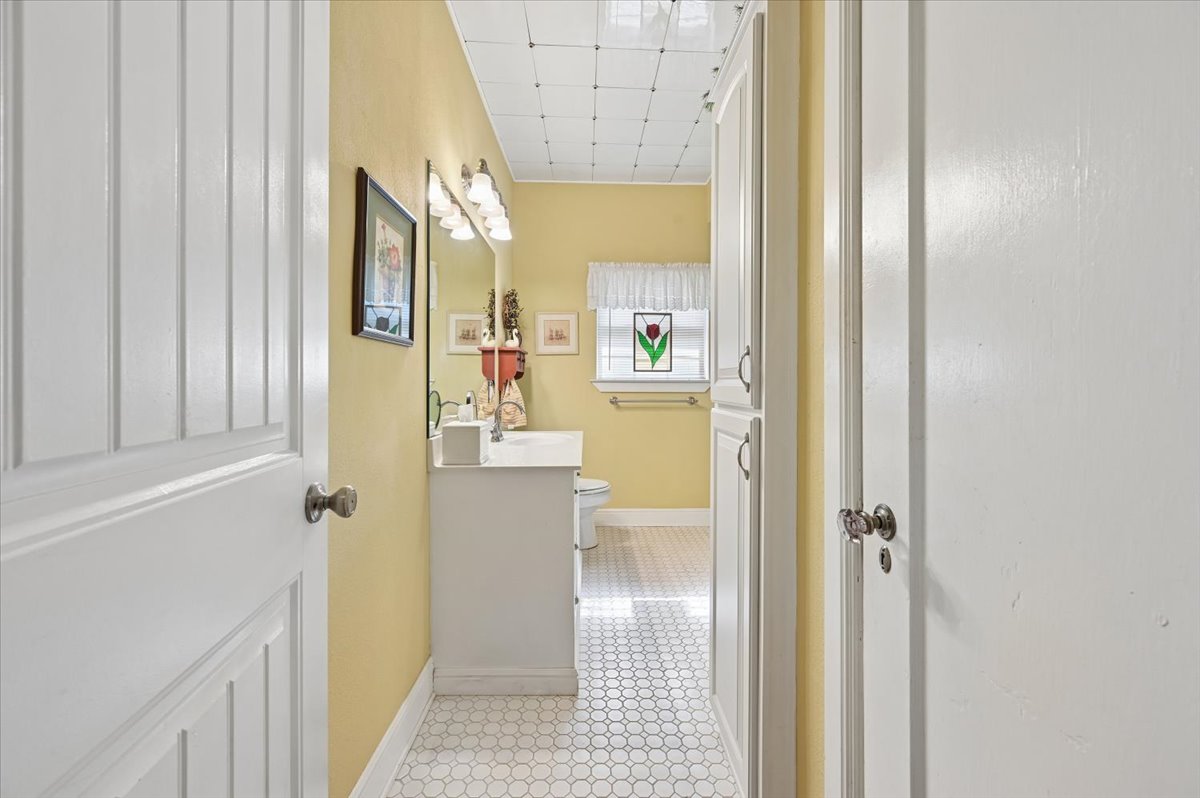 2115 E 17th Place Tulsa OK 74104