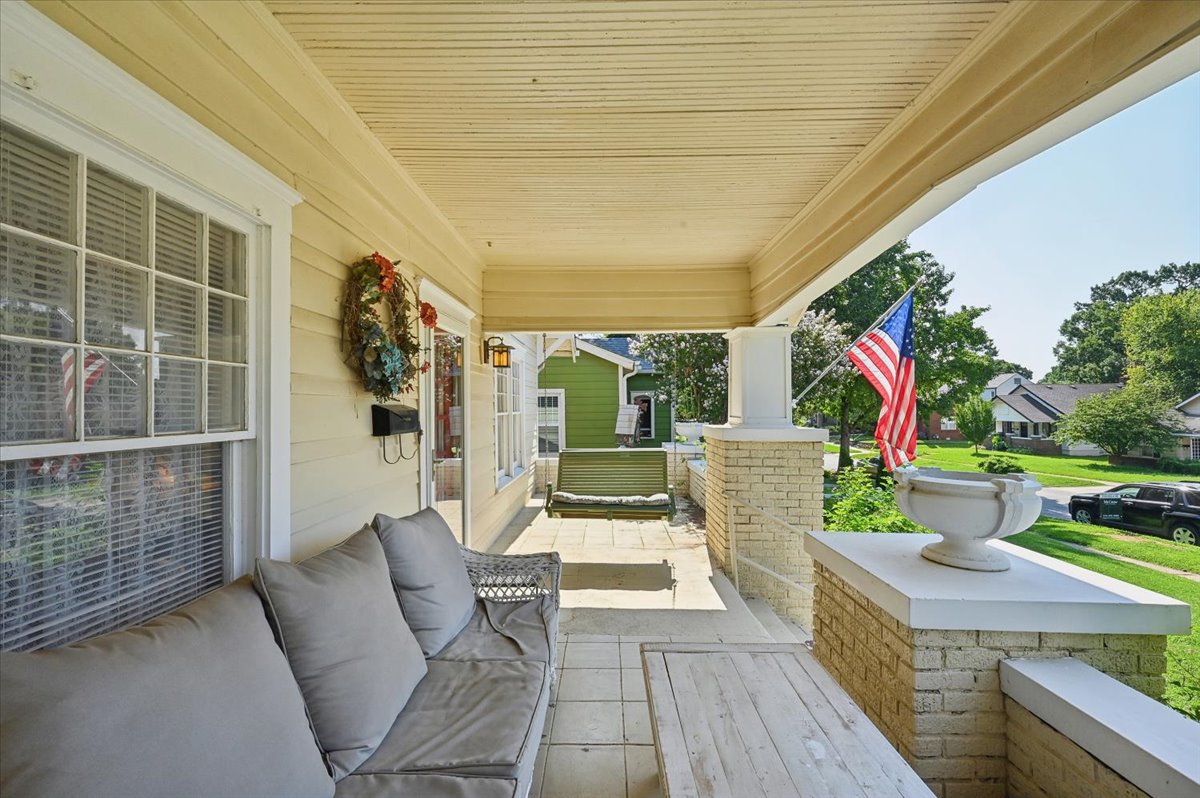 2115 E 17th Place Tulsa OK 74104