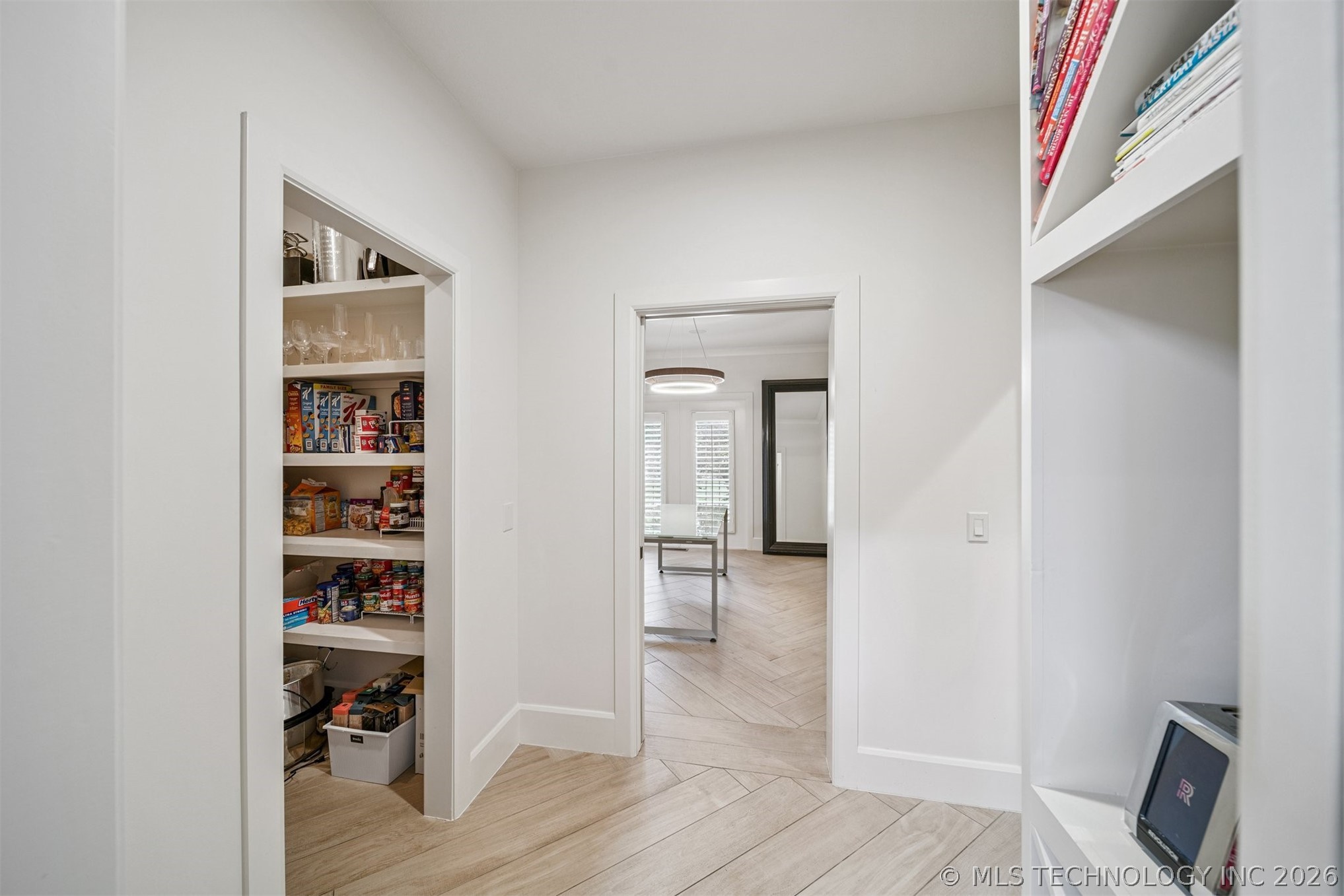 6960 Foxbriar Drive Tulsa OK 74132