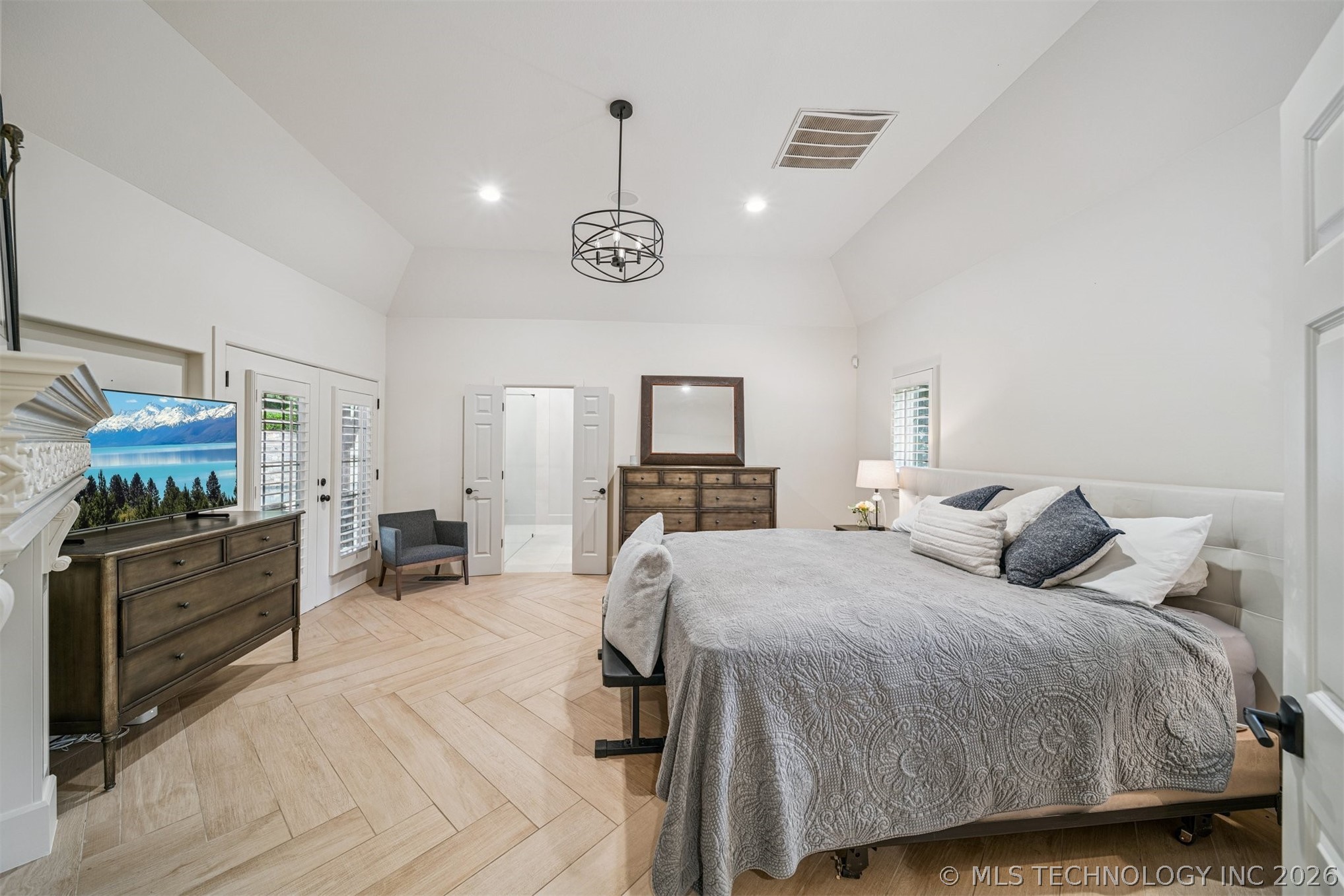 6960 Foxbriar Drive Tulsa OK 74132