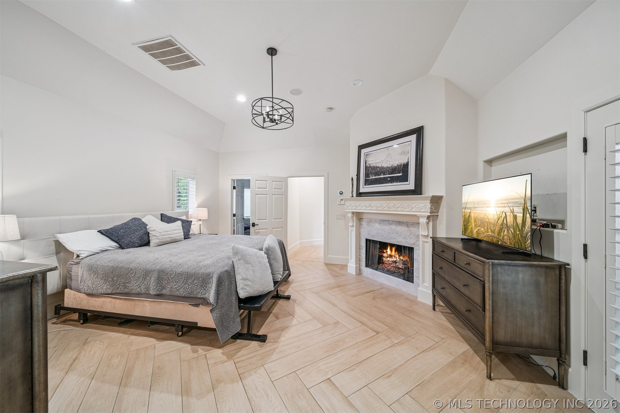 6960 Foxbriar Drive Tulsa OK 74132