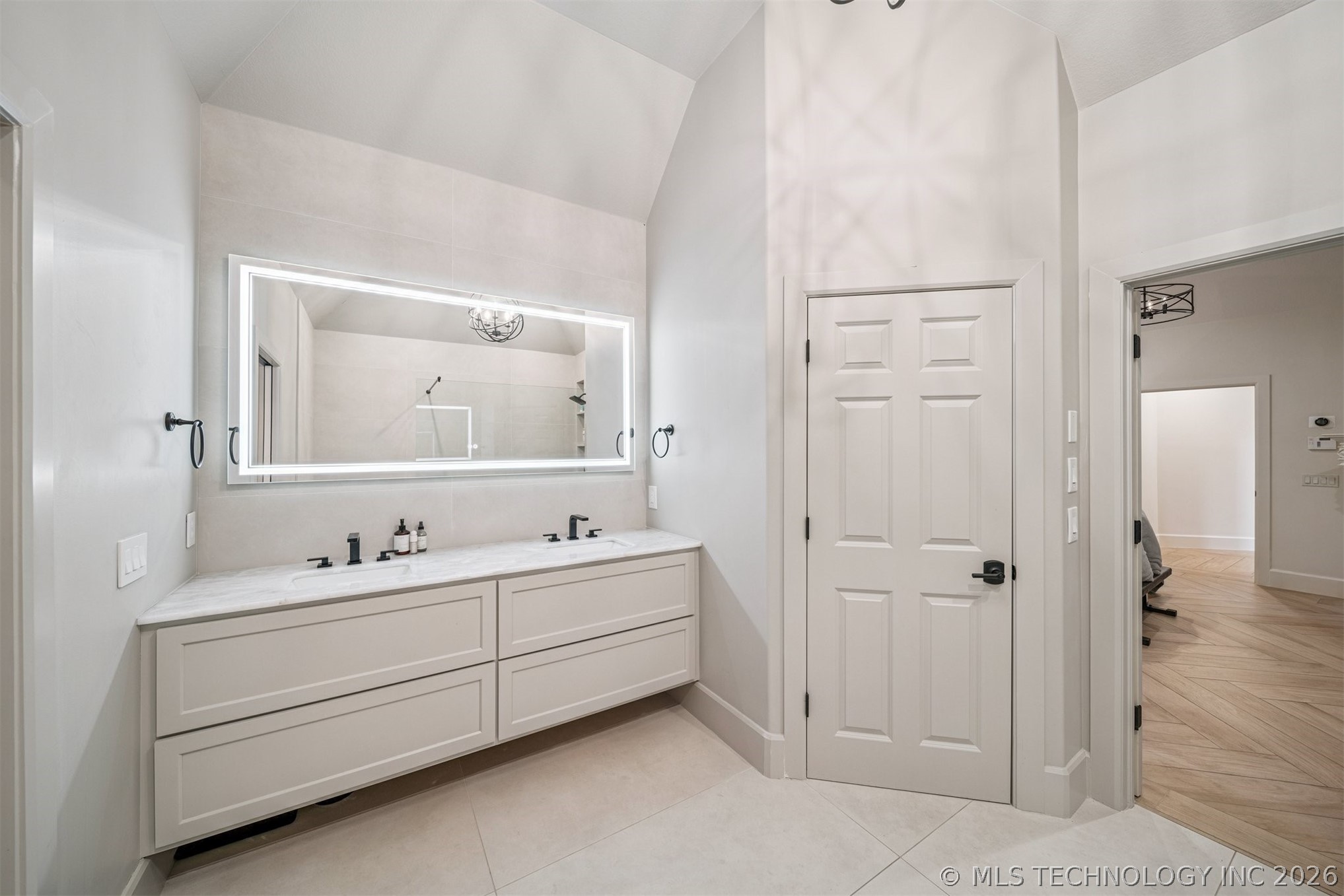 6960 Foxbriar Drive Tulsa OK 74132