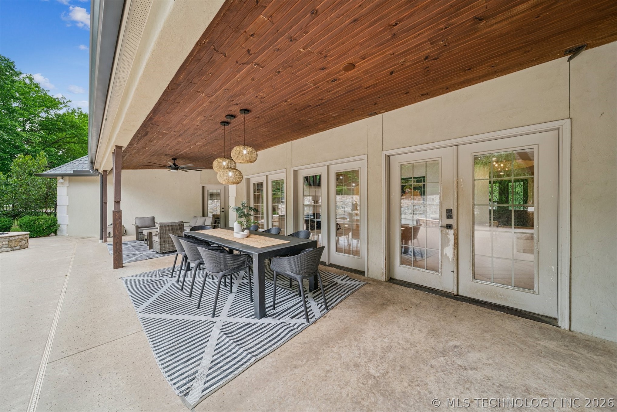 6960 Foxbriar Drive Tulsa OK 74132