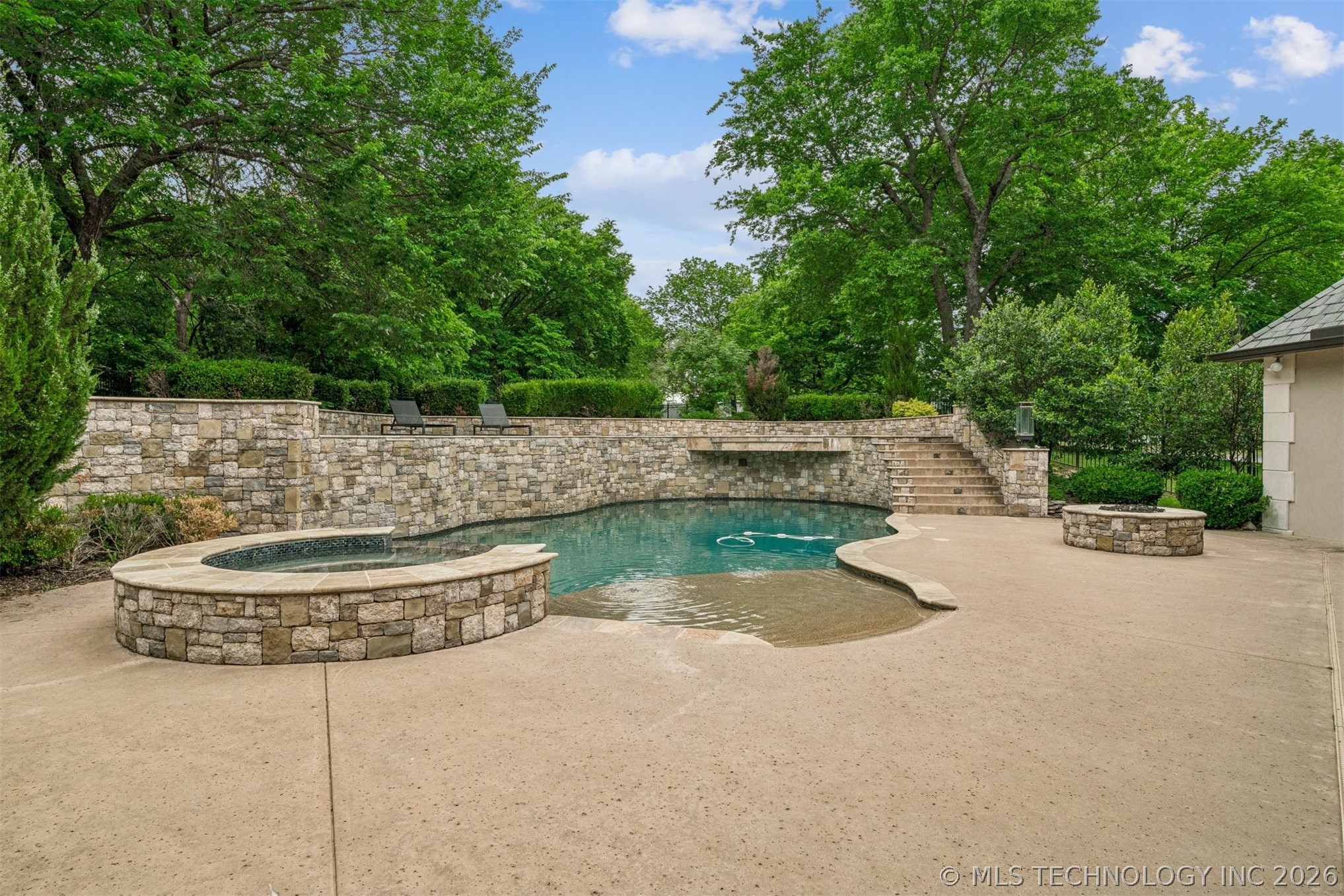 6960 Foxbriar Drive Tulsa OK 74132