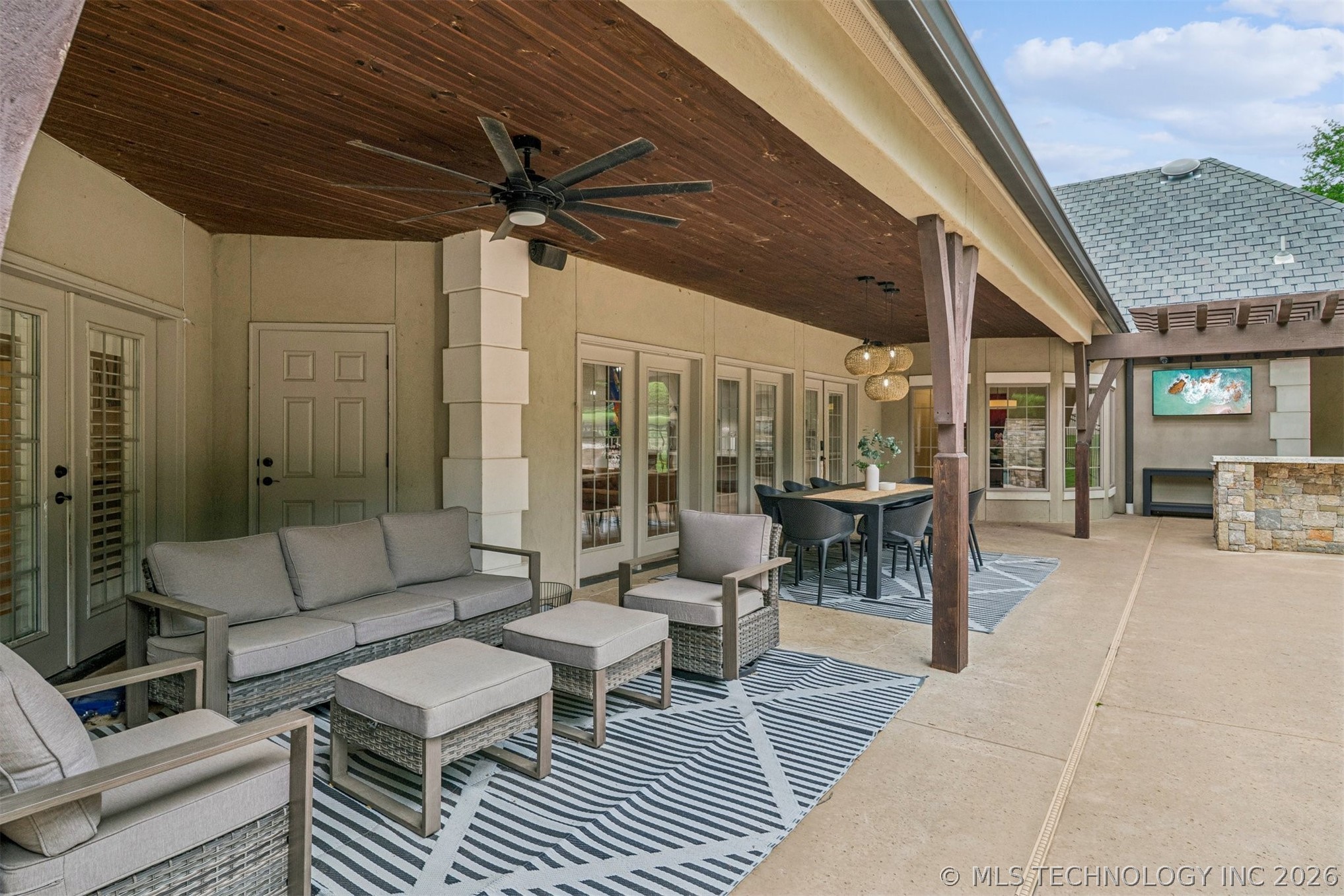 6960 Foxbriar Drive Tulsa OK 74132