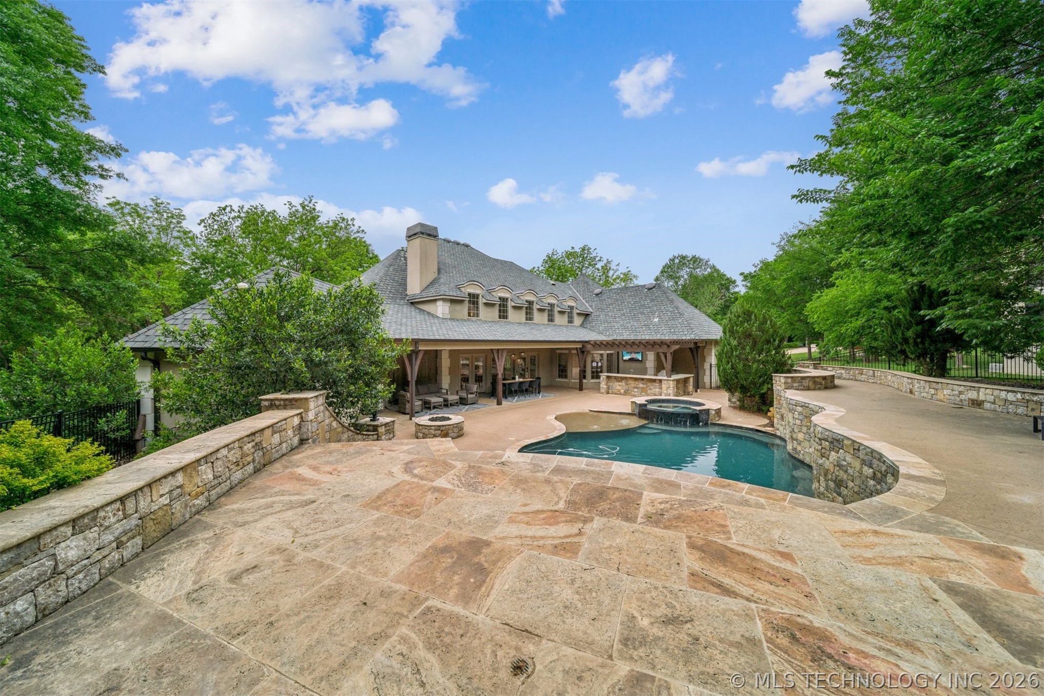 6960 Foxbriar Drive Tulsa OK 74132