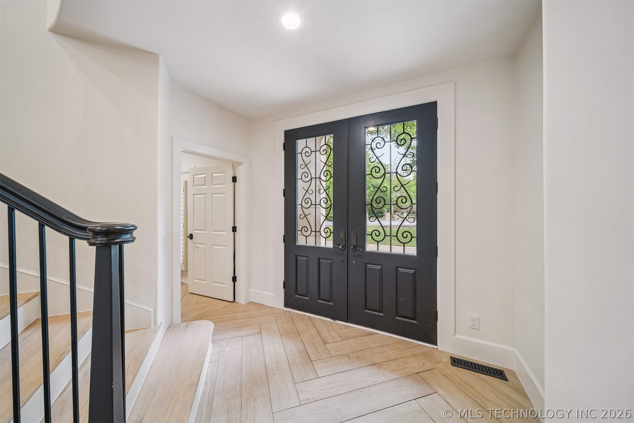 6960 Foxbriar Drive Tulsa OK 74132