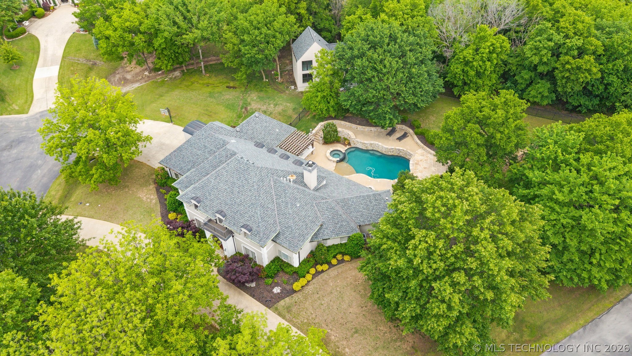 6960 Foxbriar Drive Tulsa OK 74132