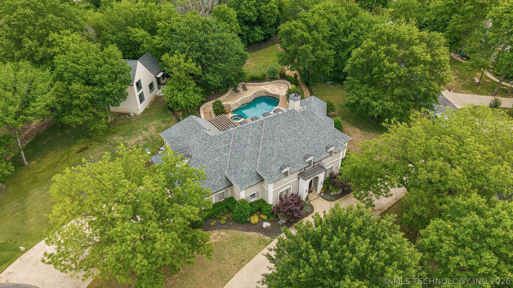 6960 Foxbriar Drive Tulsa OK 74132