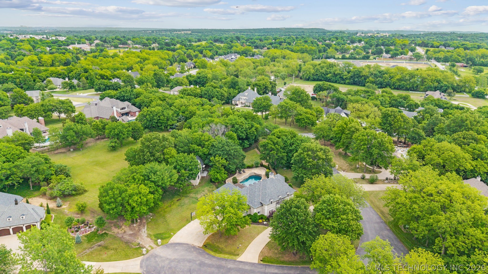 6960 Foxbriar Drive Tulsa OK 74132