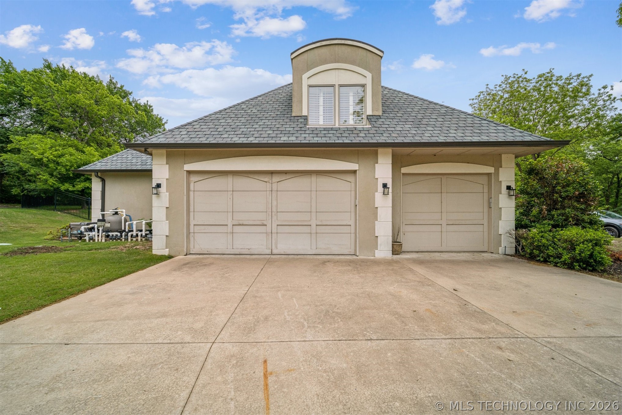 6960 Foxbriar Drive Tulsa OK 74132