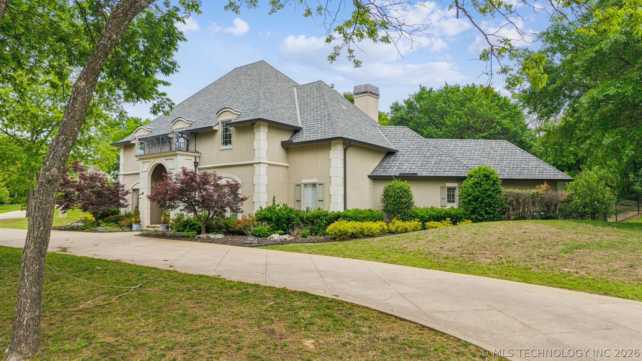 6960 Foxbriar Drive Tulsa OK 74132