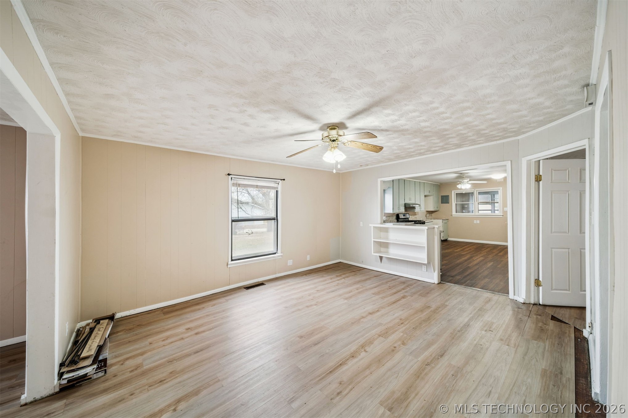 422 W Davis Drive Nowata OK 74048