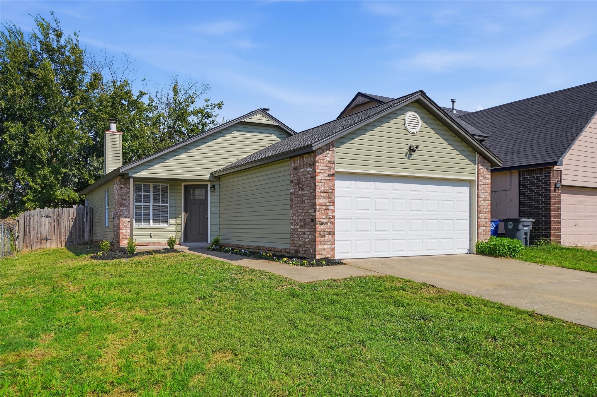 5715 Vancouver Place Tulsa OK 74107