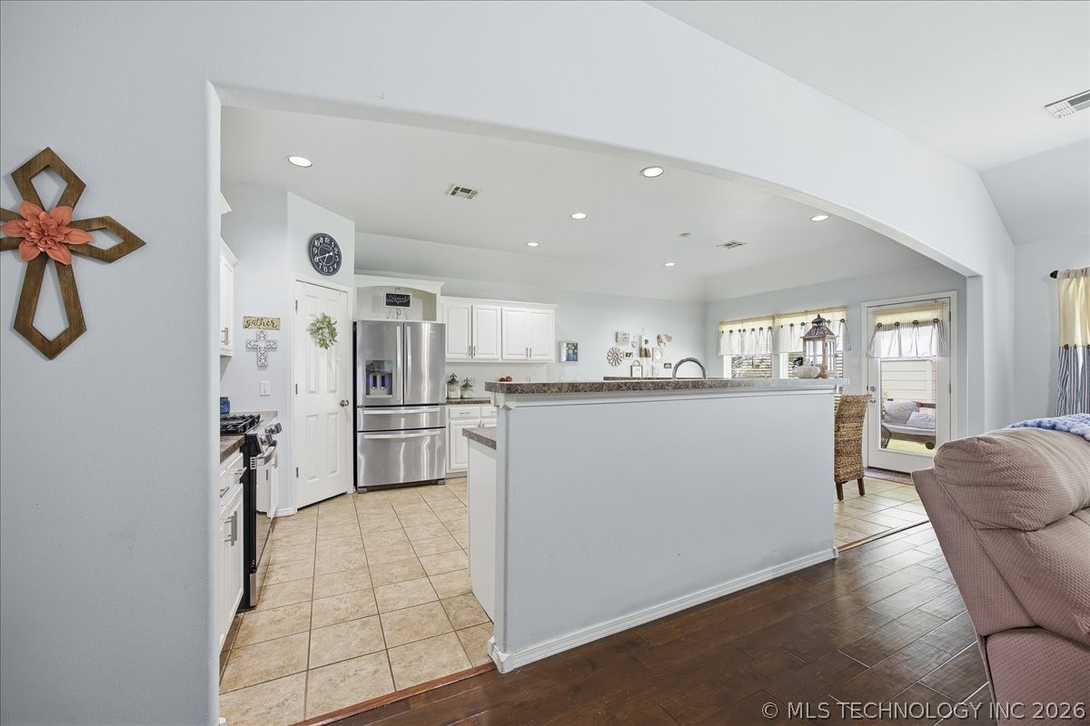 4930 S 202nd East Avenue Broken Arrow OK 74014