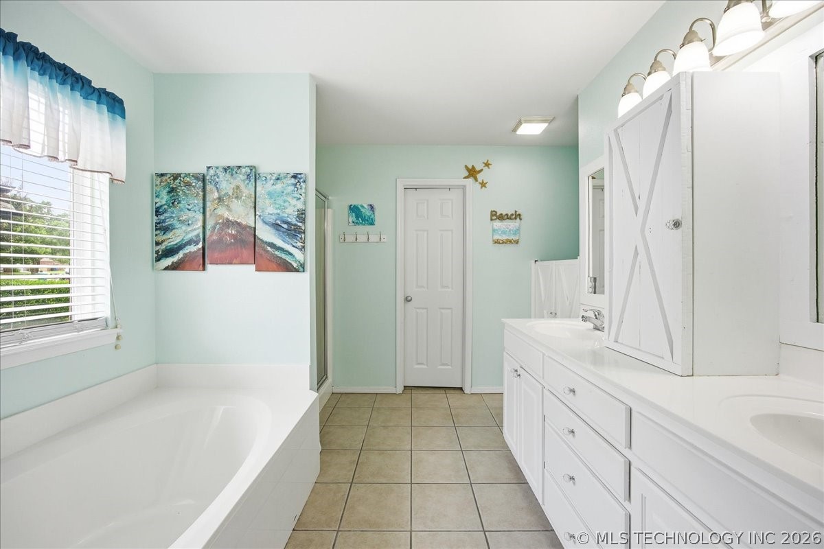 4930 S 202nd East Avenue Broken Arrow OK 74014
