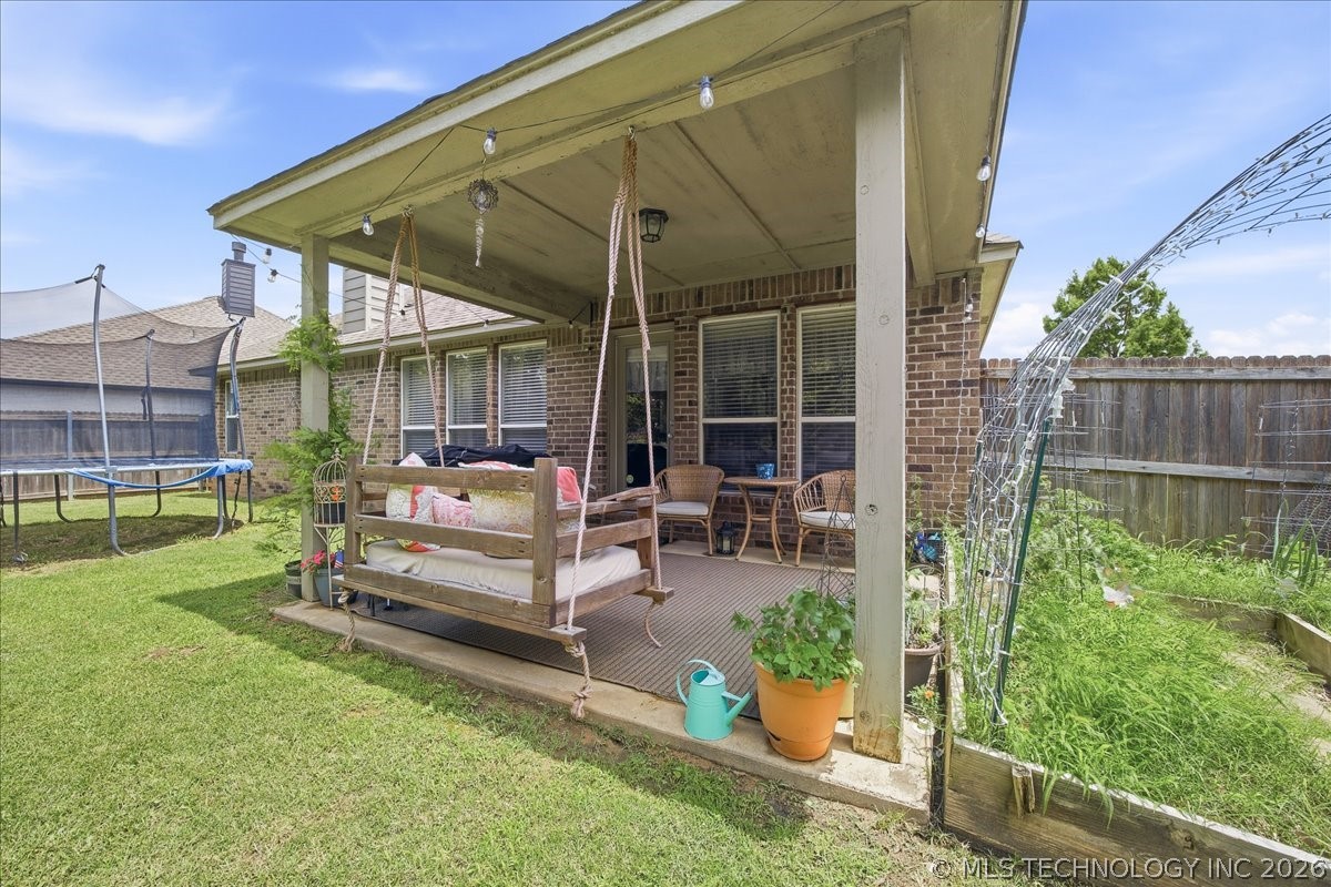 4930 S 202nd East Avenue Broken Arrow OK 74014