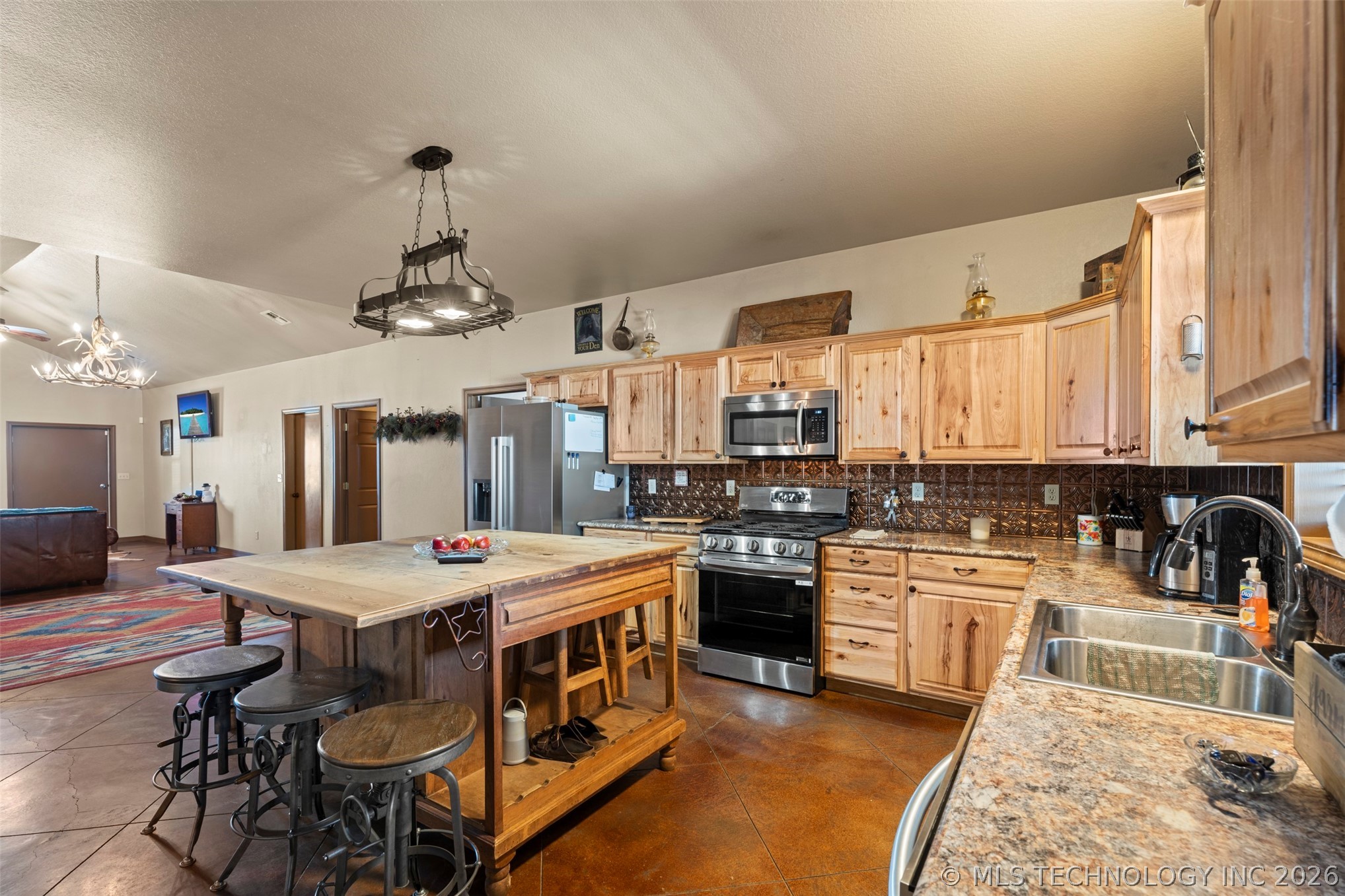 440843 E 220 Road Vinita OK 74301