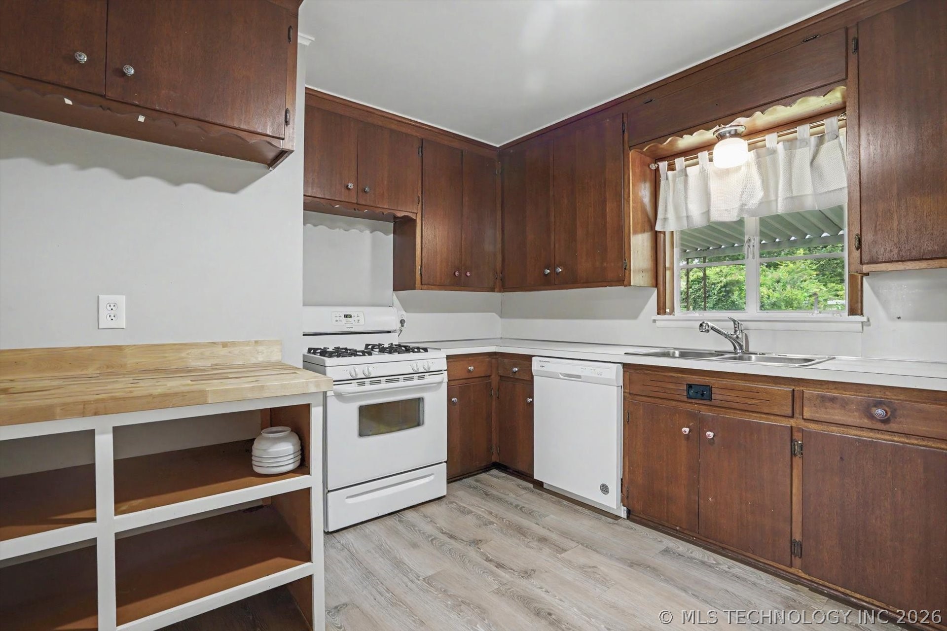 5974 27th Street Tulsa OK 74114
