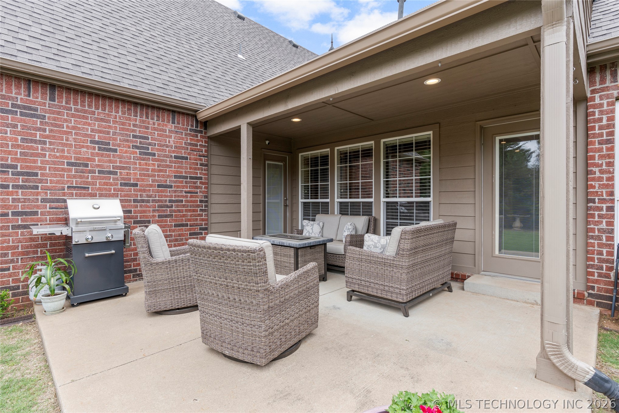 8614 E 110th Court Tulsa OK 74133