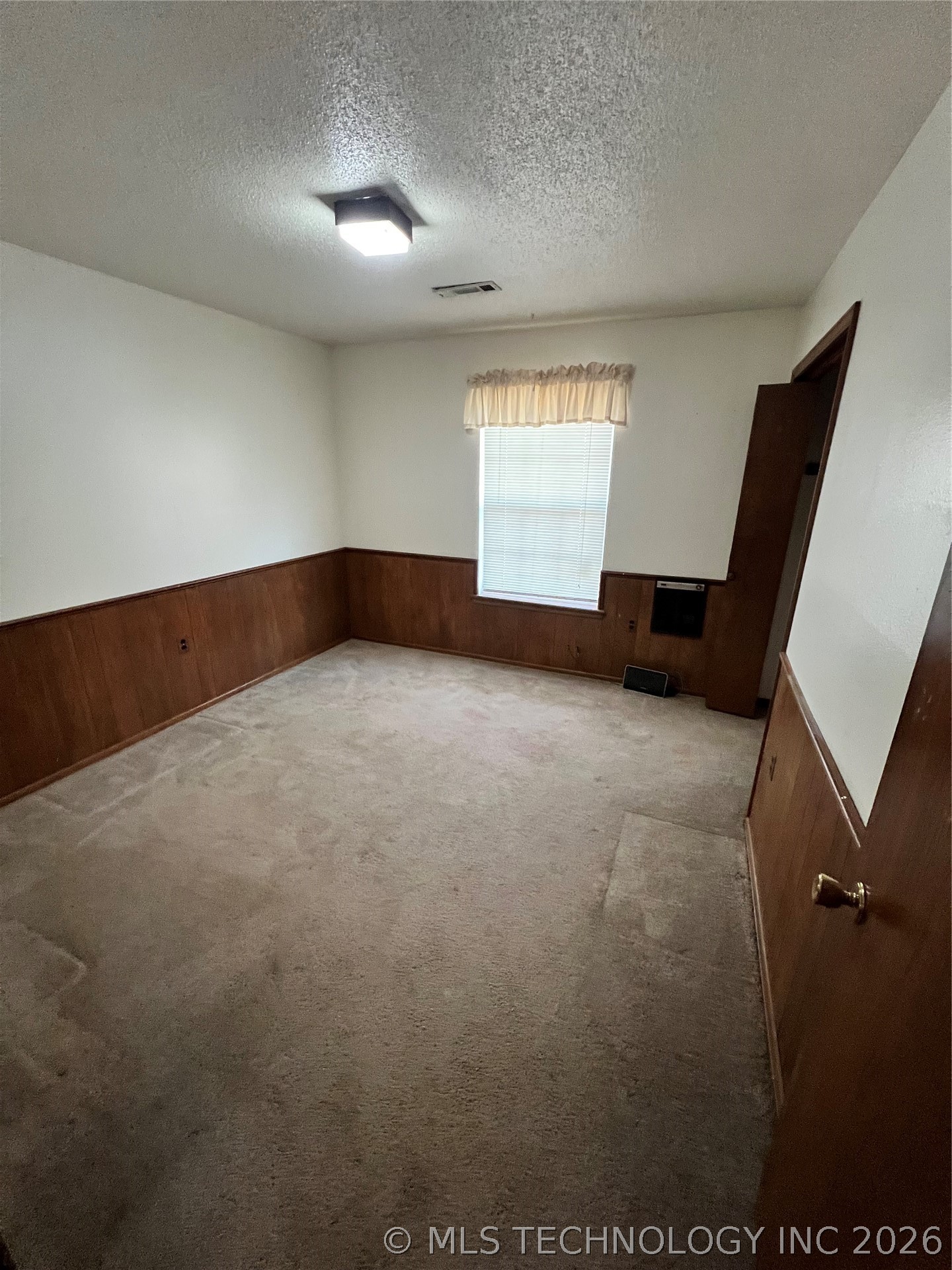 8101 S 700 Road Wyandotte OK 74370