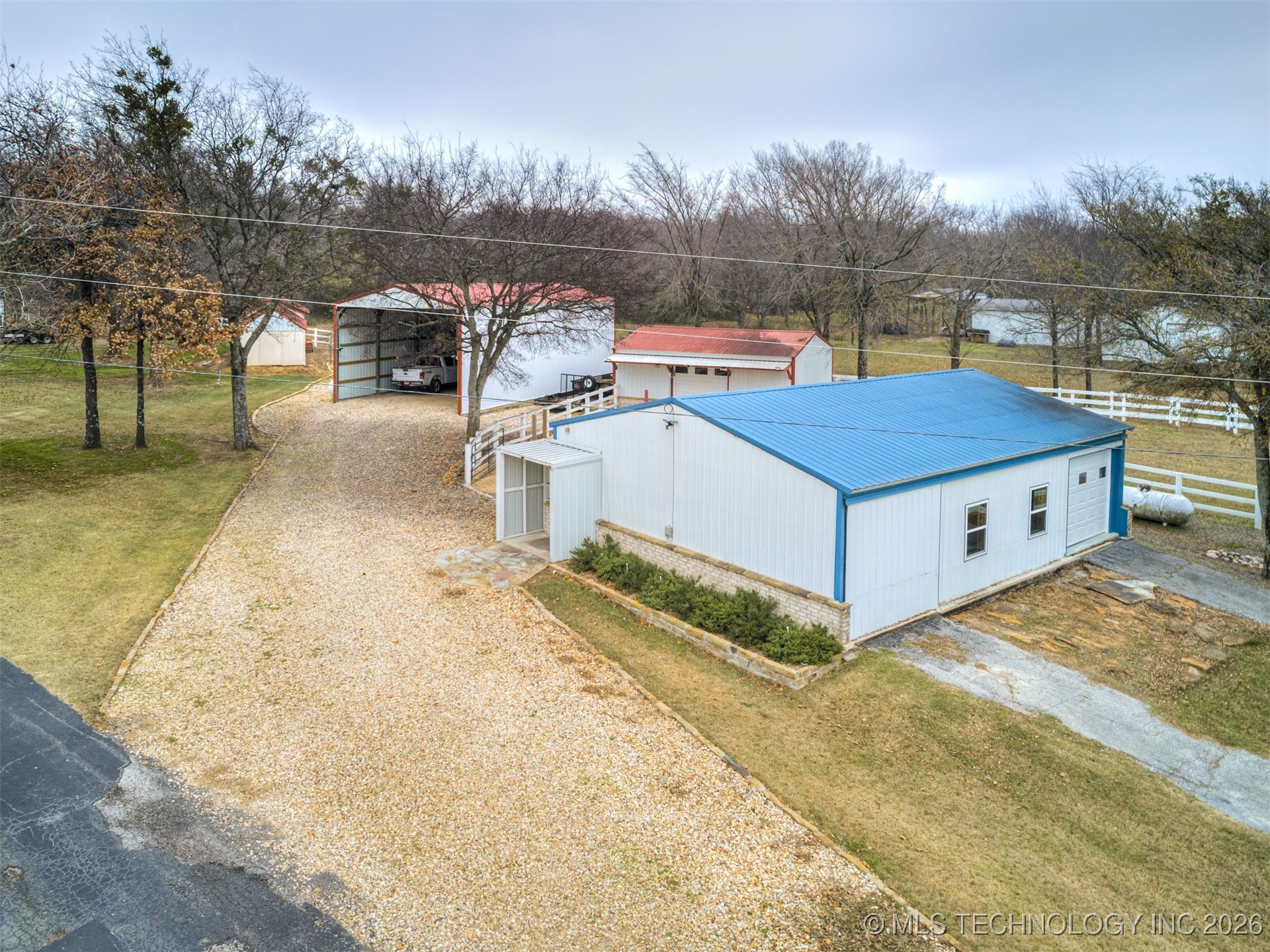 32825 E 740 Road Wagoner OK 74467