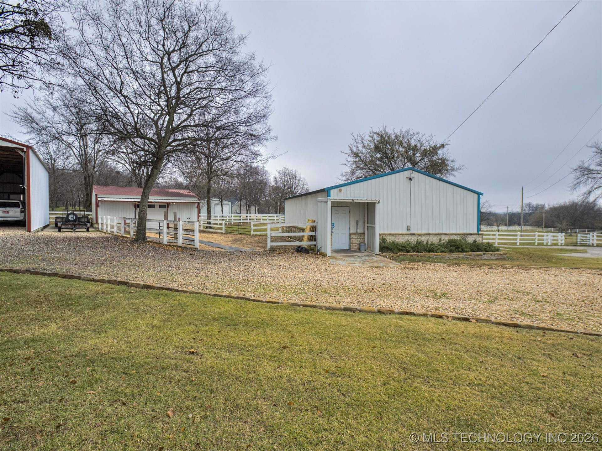 32825 E 740 Road Wagoner OK 74467