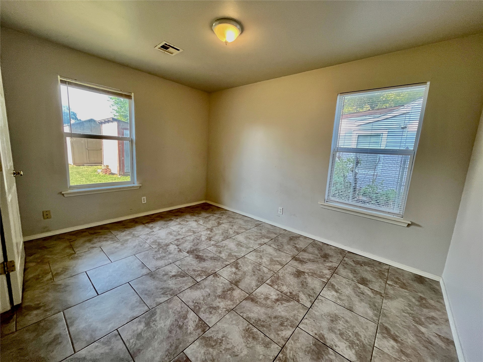 6317 E Reading Street Tulsa OK 74115