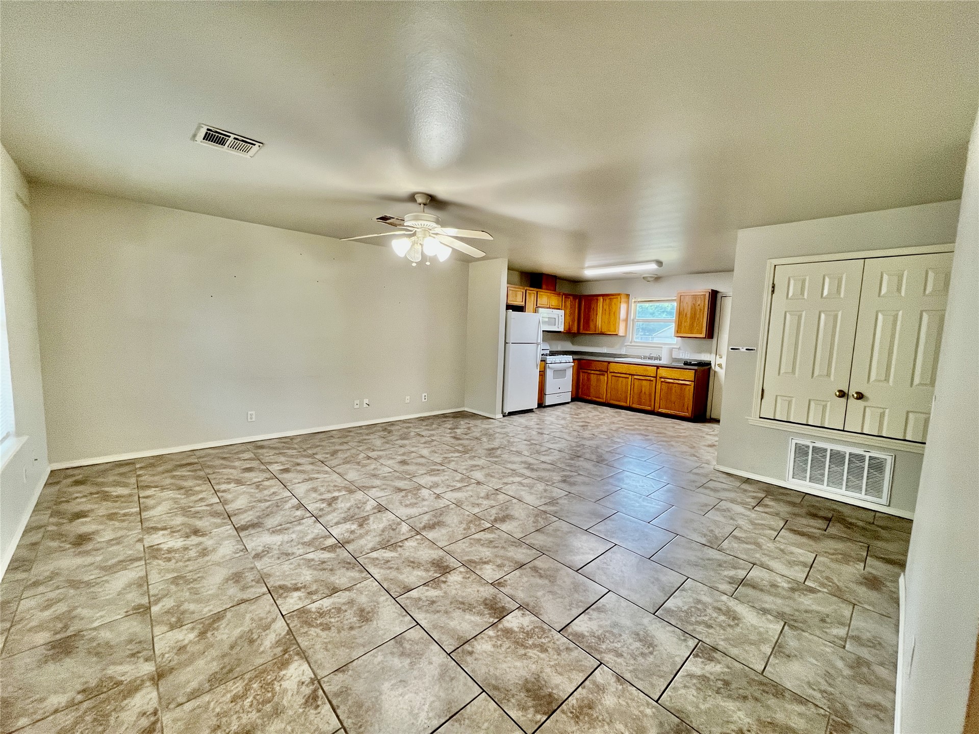 6317 E Reading Street Tulsa OK 74115