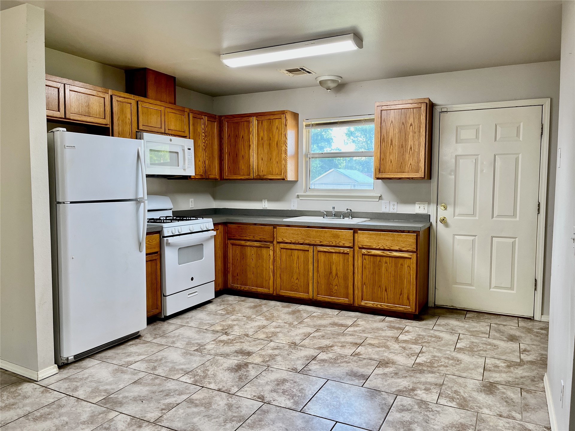 6317 E Reading Street Tulsa OK 74115