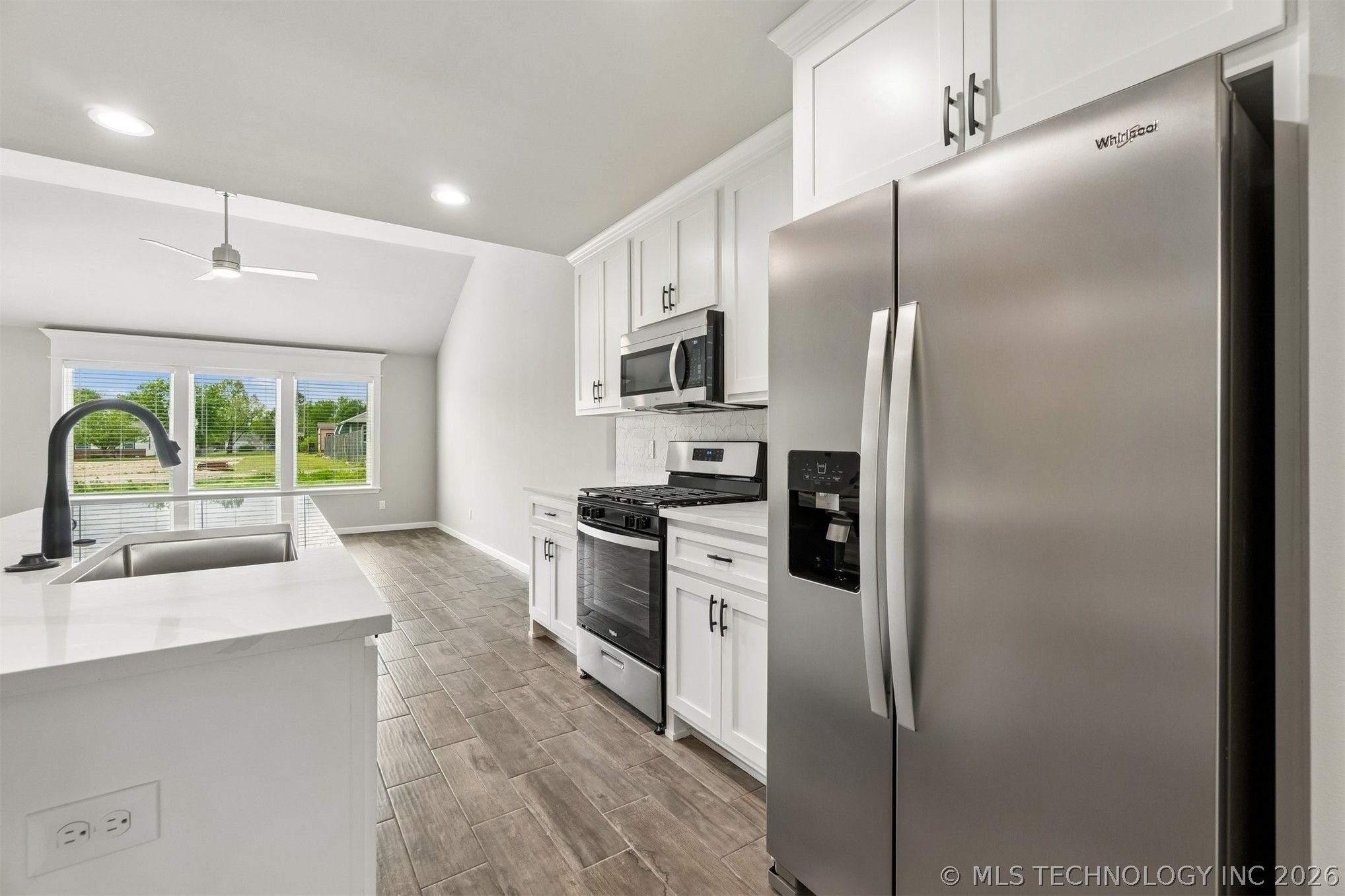 1119 E Cherry Street Cushing OK 74023