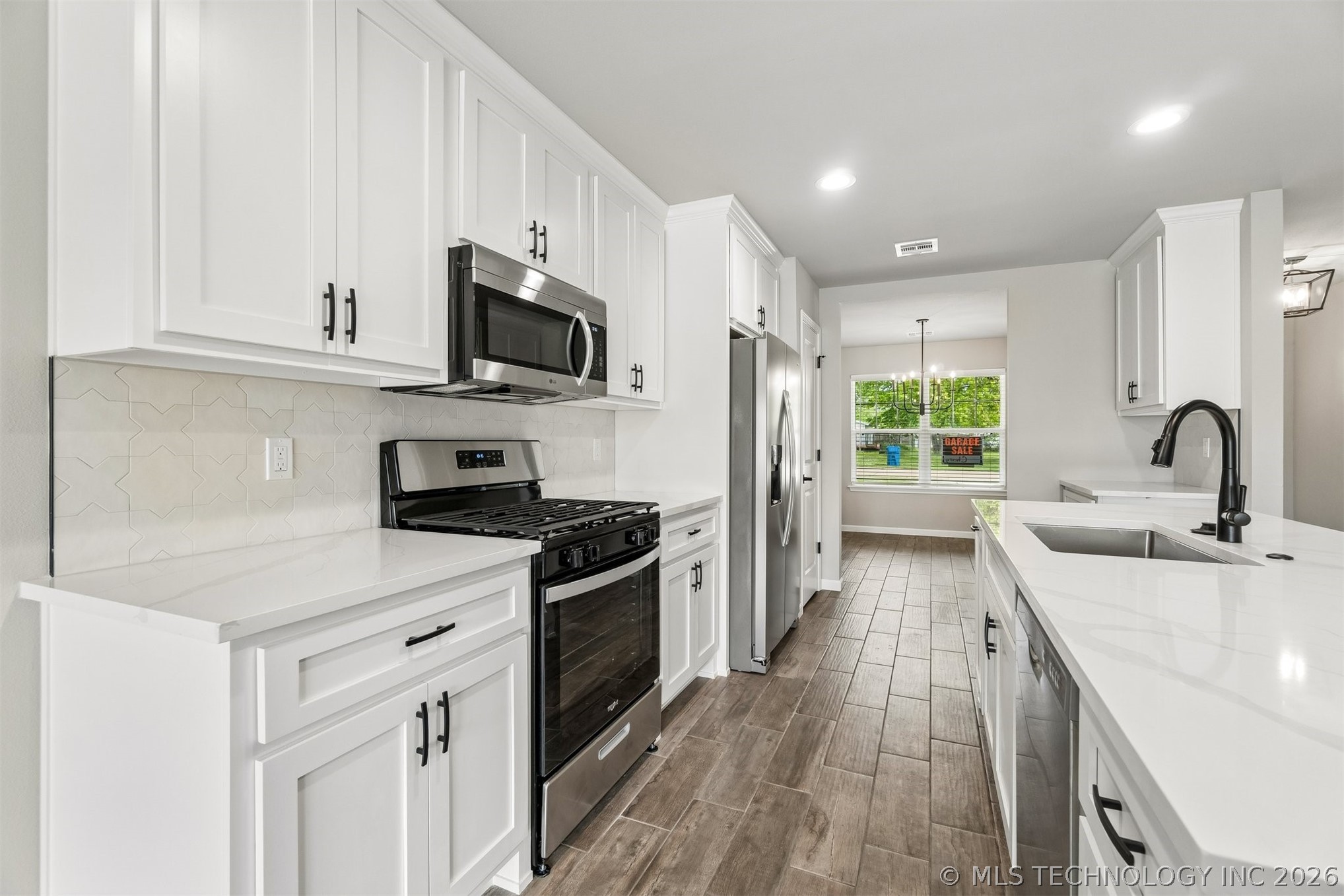1119 E Cherry Street Cushing OK 74023