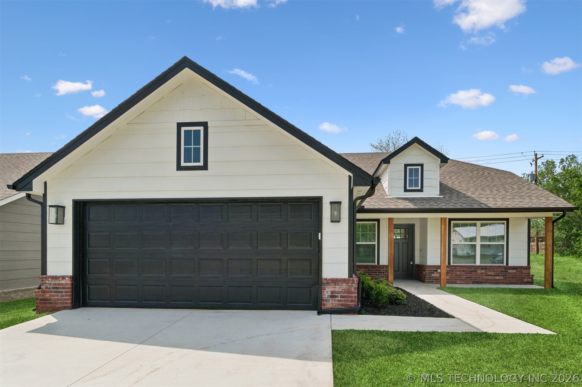 1119 E Cherry Street Cushing OK 74023