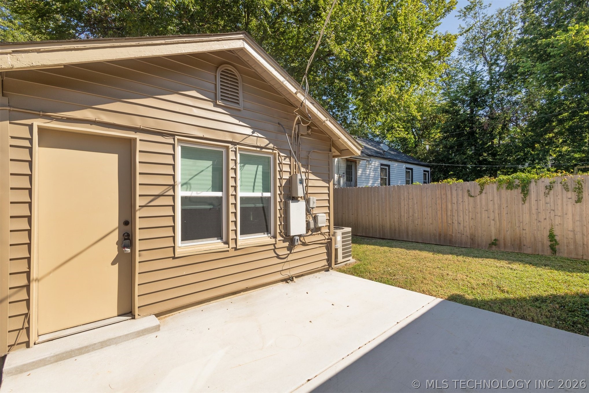 4702 E 4th Place Tulsa OK 74112