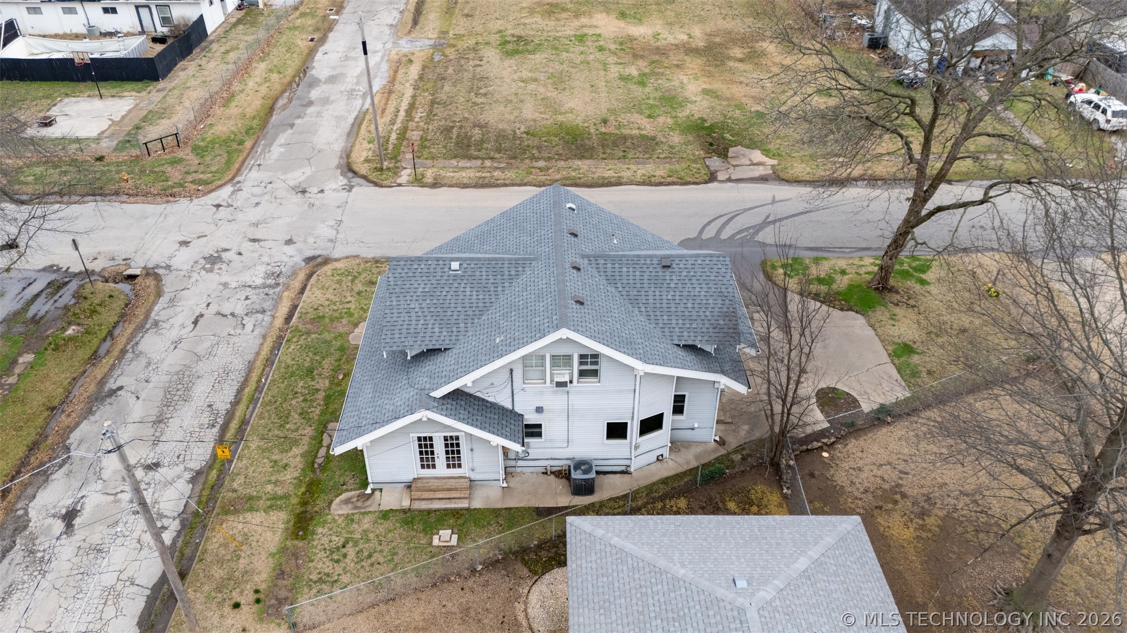 501 S Thompson Street Vinita OK 74301
