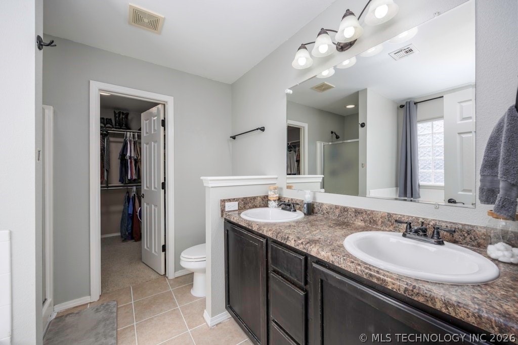 1904 Barnett Place Bartlesville OK 74006