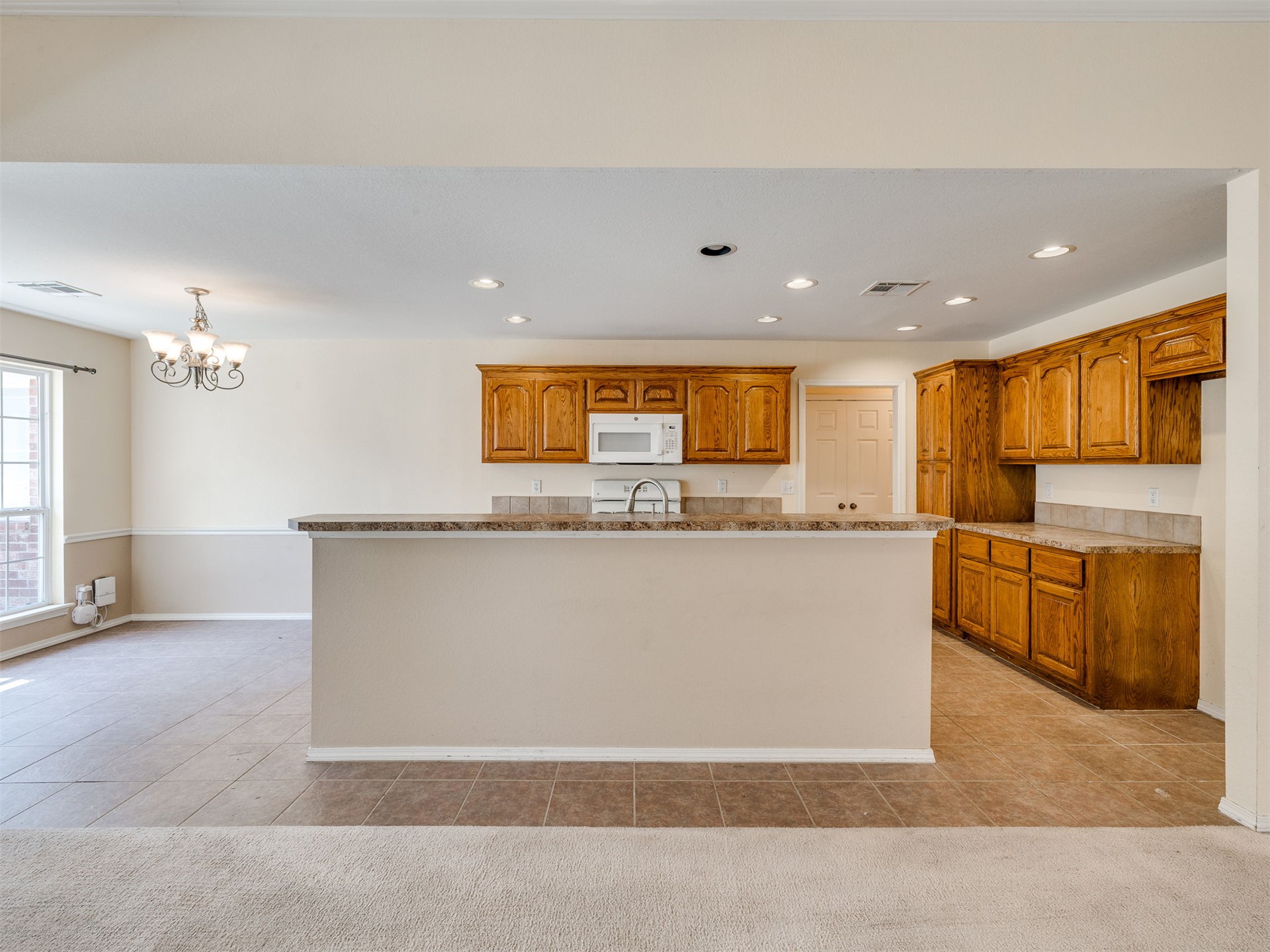21648 E 40th Street S Broken Arrow OK 74014