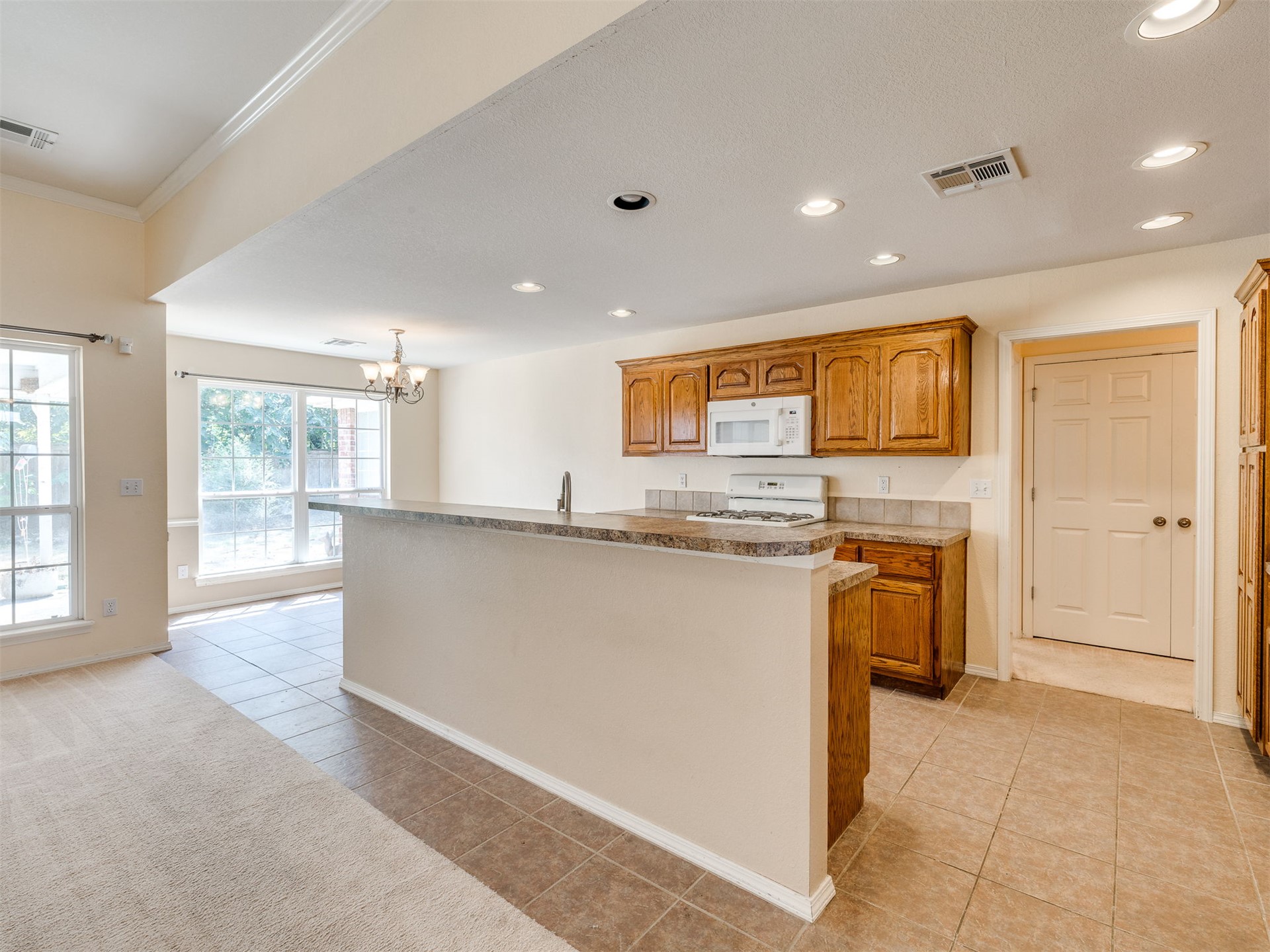 21648 E 40th Street S Broken Arrow OK 74014