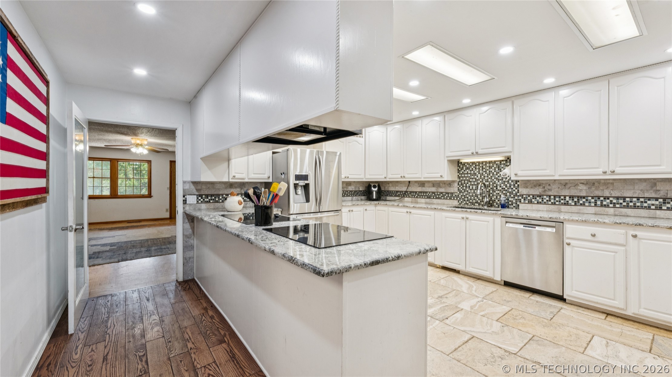 23611 E 300 Road Chelsea OK 74016