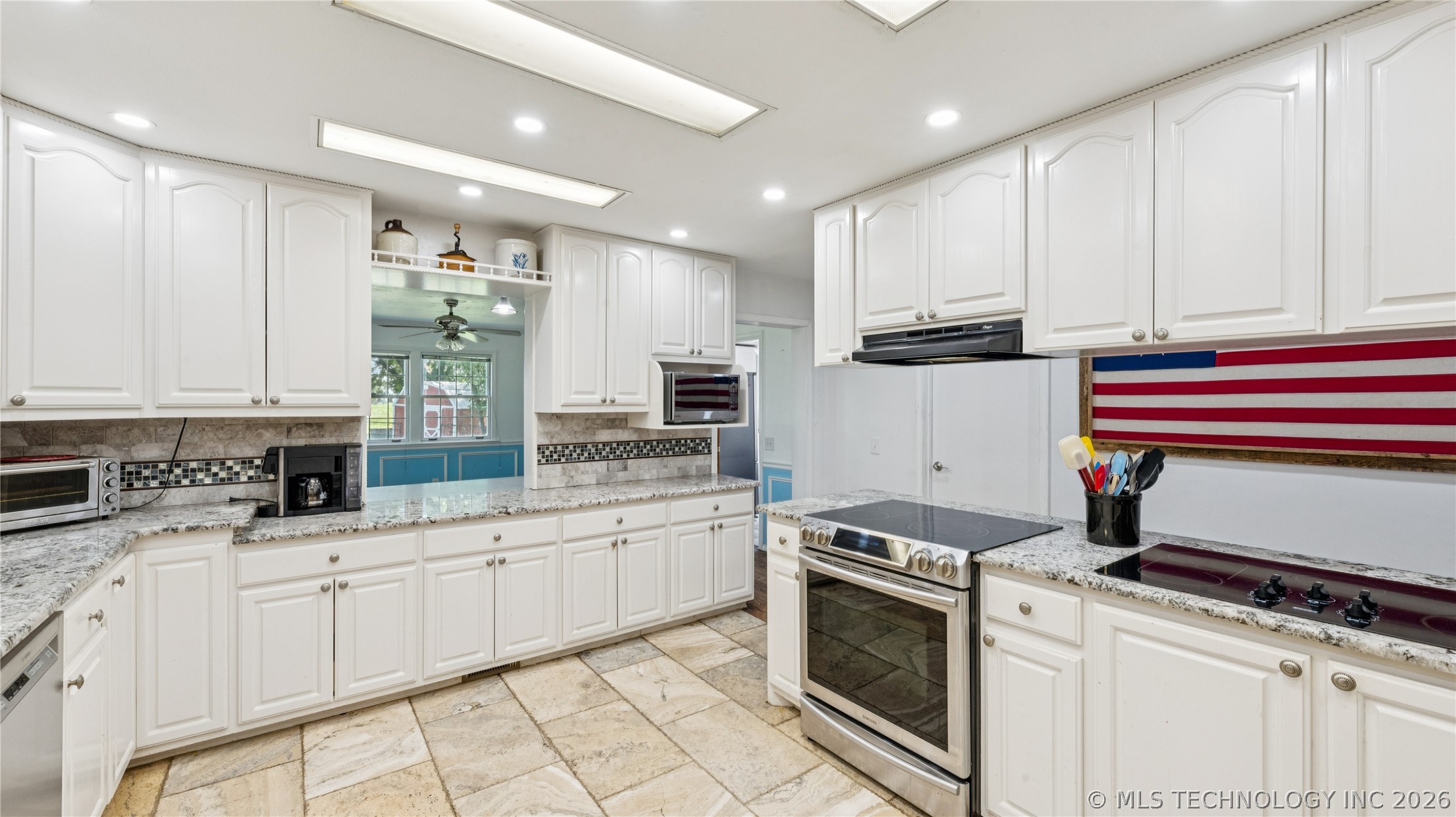 23611 E 300 Road Chelsea OK 74016