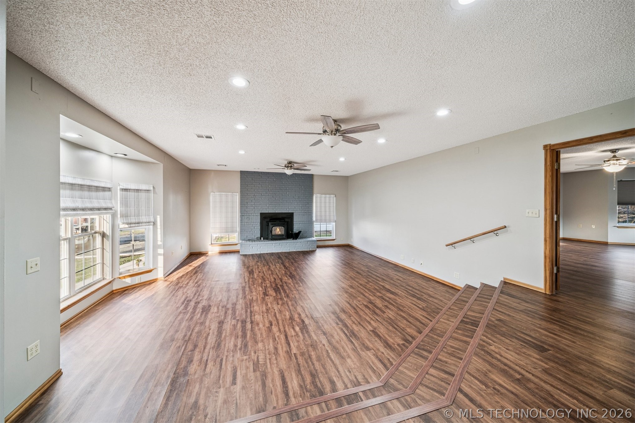 2 W Walnut Street Salina OK 74365