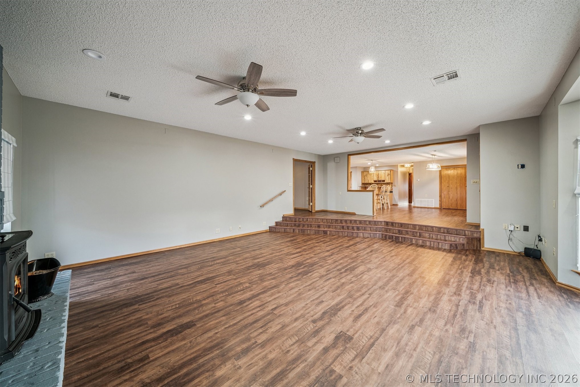 2 W Walnut Street Salina OK 74365