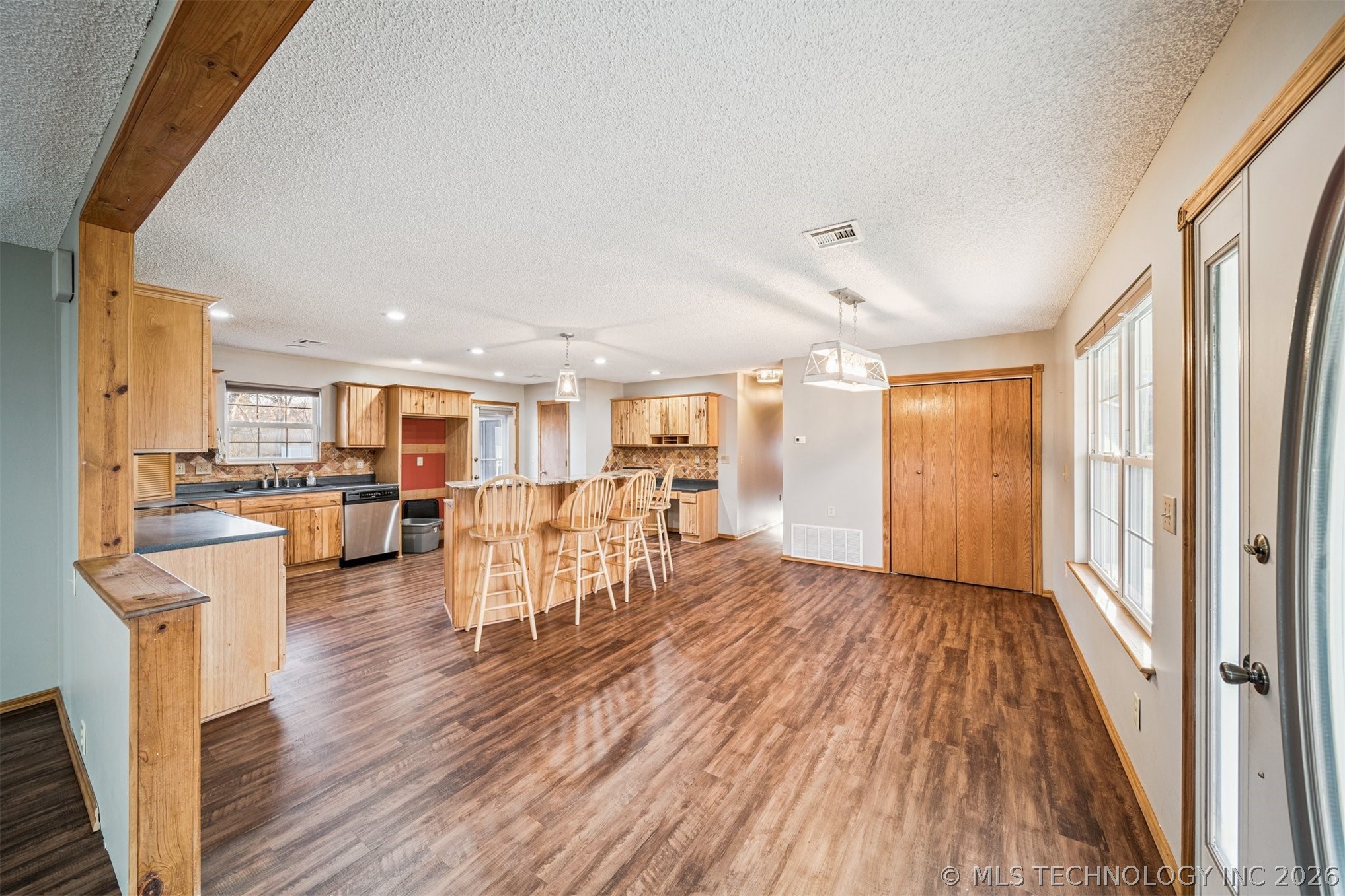 2 W Walnut Street Salina OK 74365