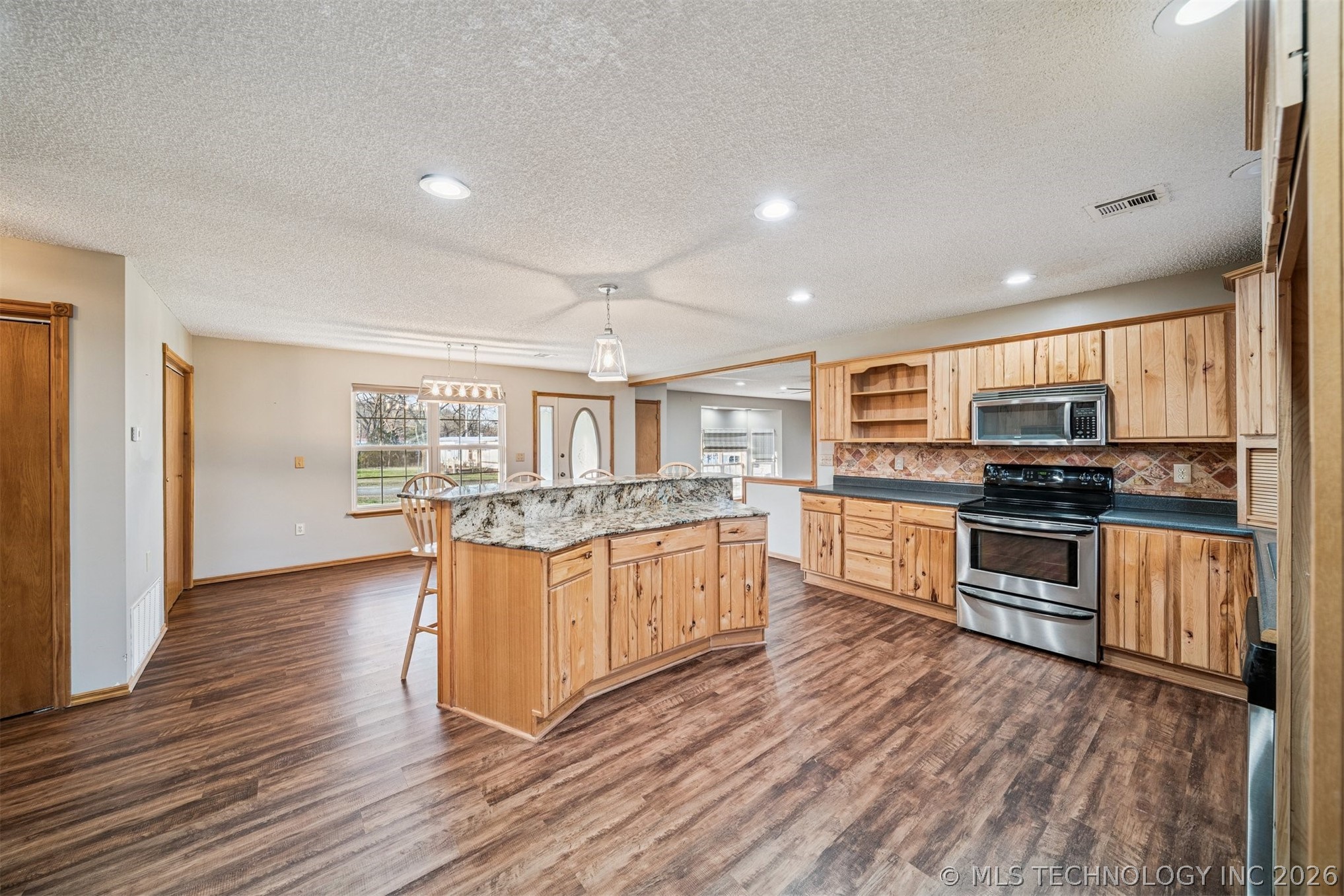 2 W Walnut Street Salina OK 74365