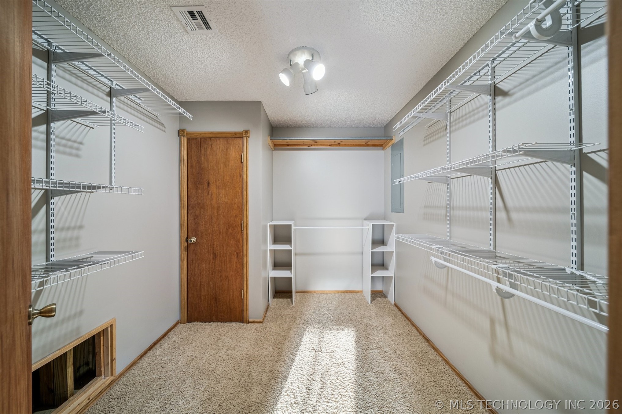 2 W Walnut Street Salina OK 74365